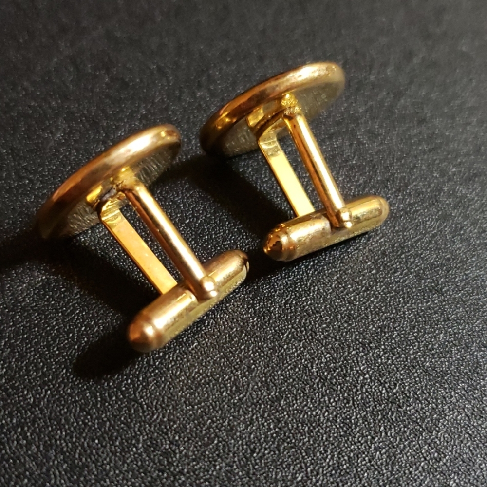 Vintage jumping fish cufflinks - Picture 2 of 2